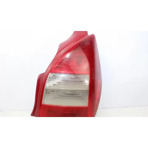 2021001030 фара задняя Citroen C2 2003