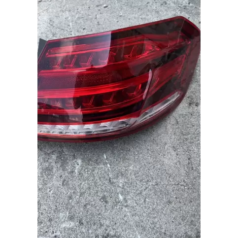 2129060803 фара задняя Mercedes-Benz E W212 2014
