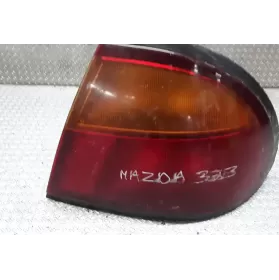 22061700 фара задняя Mazda 323 1996