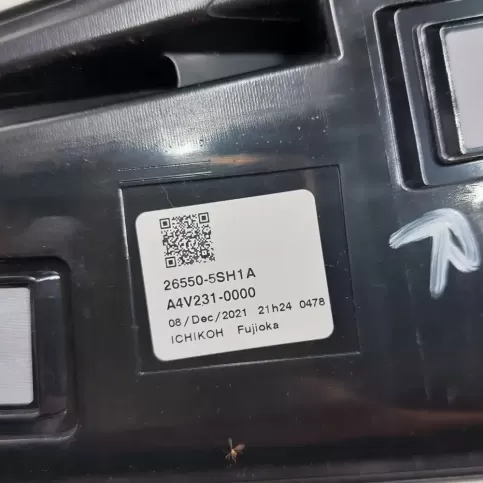 265505SH1A фара задняя Nissan Leaf II (ZE1) 2017