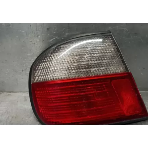 265552F025 фара задняя Nissan Primera 1996