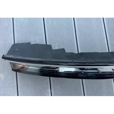 2SD01652540 фара задня Porsche Taycan 9J1 2020