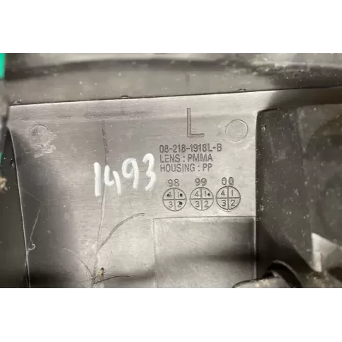 3567060G21000 фара задня Suzuki Baleno EG 2000