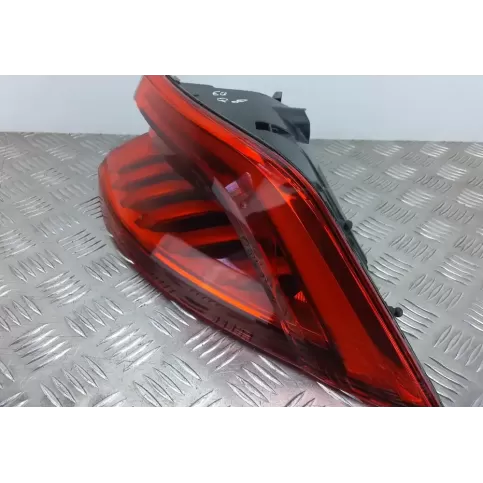 4M8945070 фара задняя Audi Q8 2018