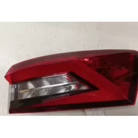 565945208A фара задняя Skoda Kodiaq 2017