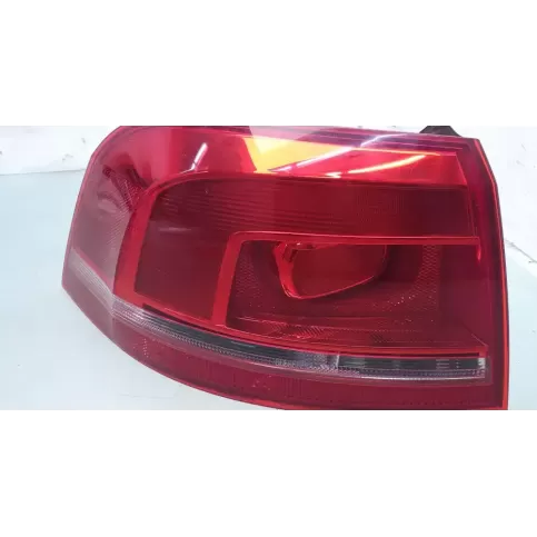 605001LI фара задня Volkswagen PASSAT B7 2013