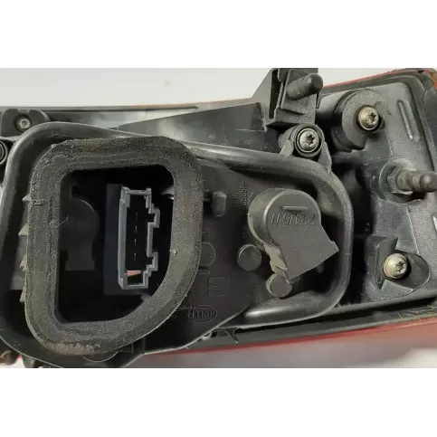 6JH945096B фара задняя Seat Toledo IV (NH) 2012