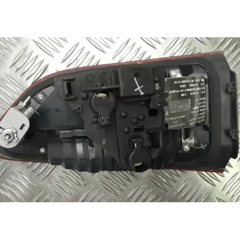 735069609 фара задня BMW X1 F48 F49 2015