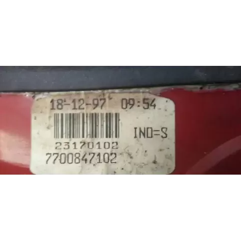 7700847102 фара задня Renault Scenic I 1996
