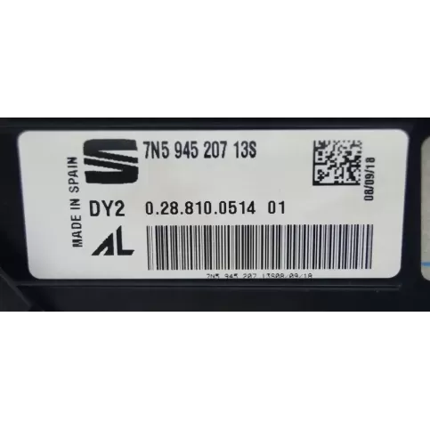 7N594520713S фара задняя Seat Alhambra (Mk2) 2016