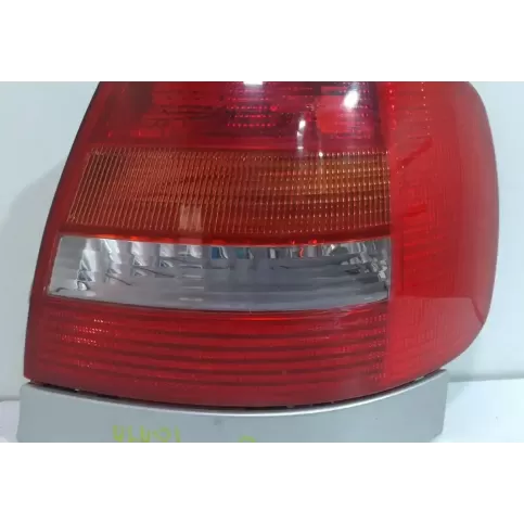 8D0945096G фара задня Audi A4 S4 B5 8D 1995