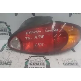 9240229520 фара задня Hyundai Lantra II 1998
