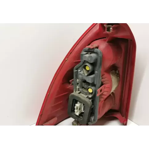 9655768480 фара задняя Peugeot 307 2006