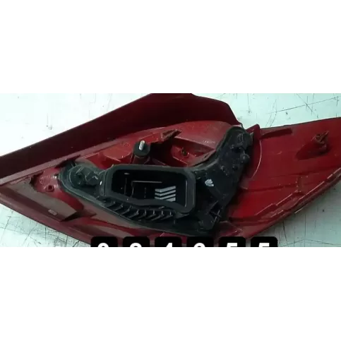 9686566080-00 фара задняя Peugeot 207 2011