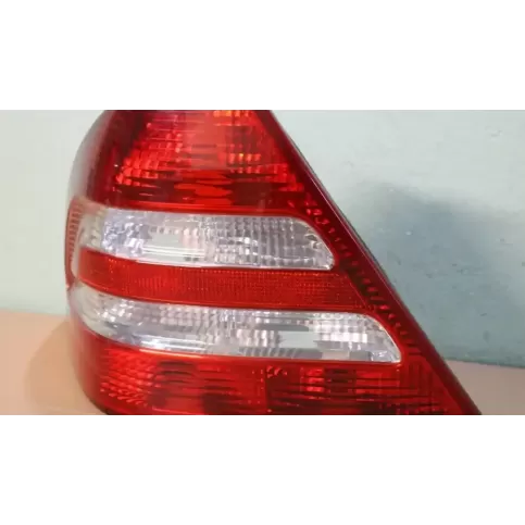 A2038201964 фара задня Mercedes-Benz C W203 2006
