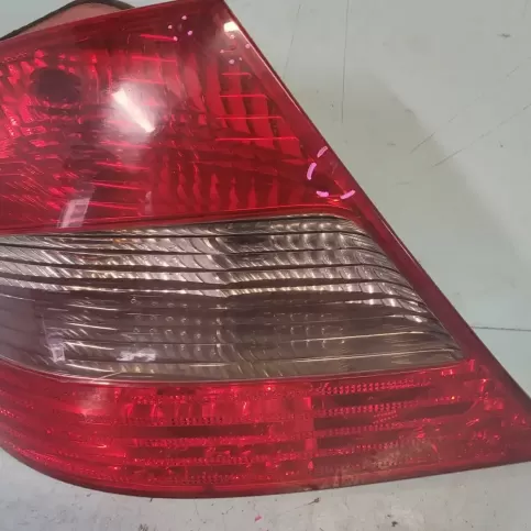 A2098201564 фара задняя Mercedes-Benz CLK A209 C209 2007