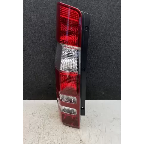 A9068202100 фара задняя Mercedes-Benz Sprinter W906 2009