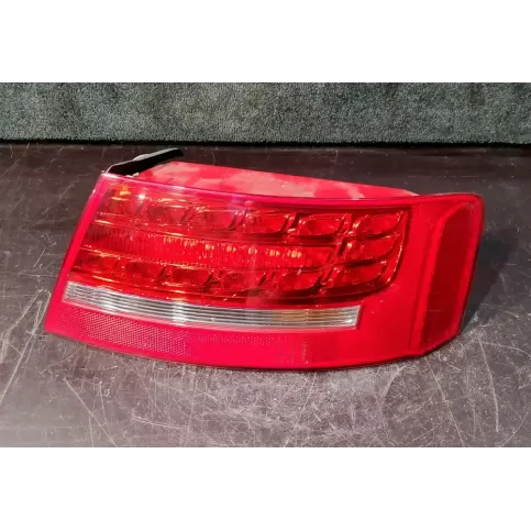 AU483SB фара задняя Audi A5 8T 8F 2010
