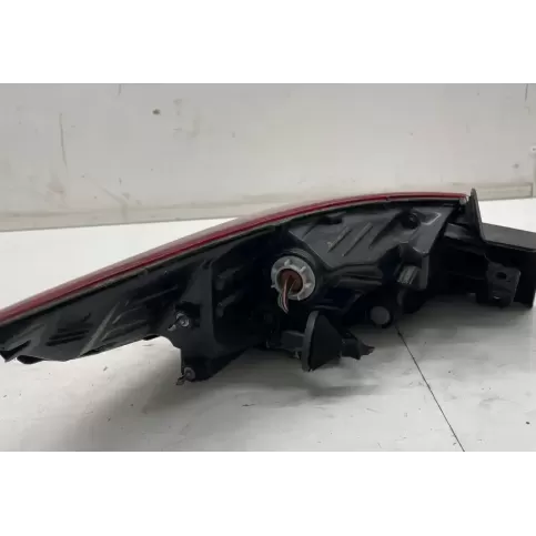 J792432200 фара задня KIA Xceed 2021